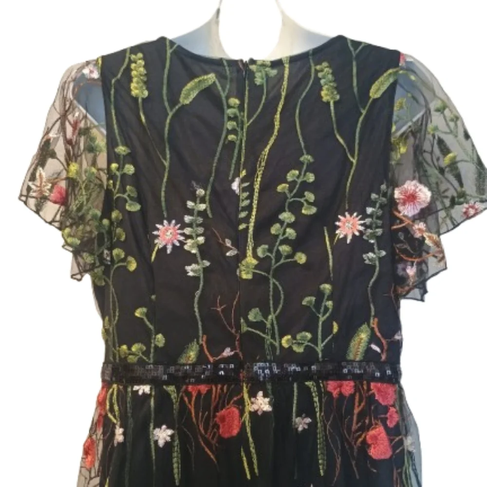 NWT JJS House Floral Embroidery Cocktail Dress Women's Size: L - Picture 6 of 14